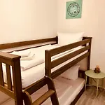 بيت ضيافة بنسيون إيشيل