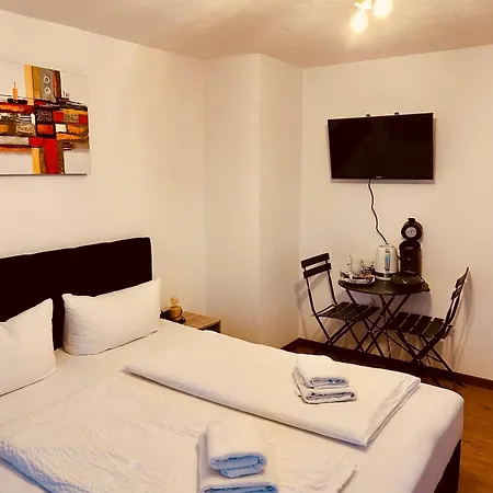 Eichel Guest house